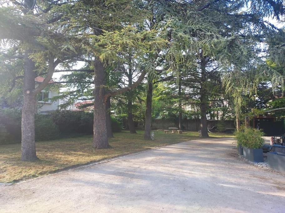 Appartamento Loft Ravissant Avec Jacuzzi Et Parc Orange  Esterno foto
